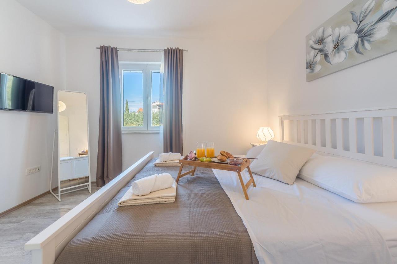 Experience Only The Best - House Kamber Biograd Na Moru Exterior foto